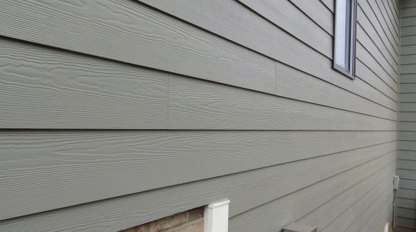 Cost of Fiber Cement Siding Service in New Castle