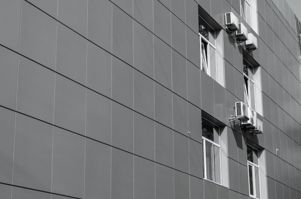 Cost of Commercial Siding Installation in New Castle
