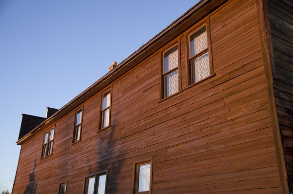 Cost of Wood Plank Siding Installation in New Castle