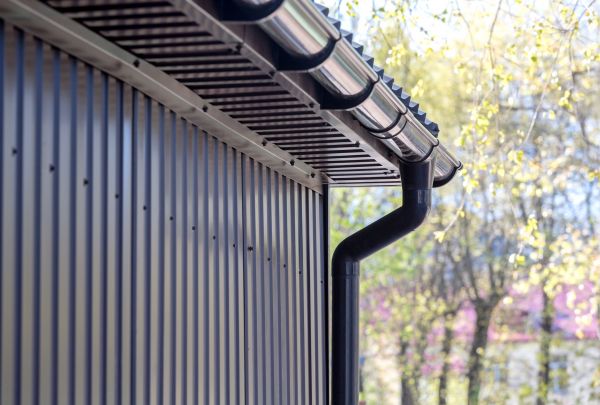 Cost of Sheet Metal Siding Repair in New Castle